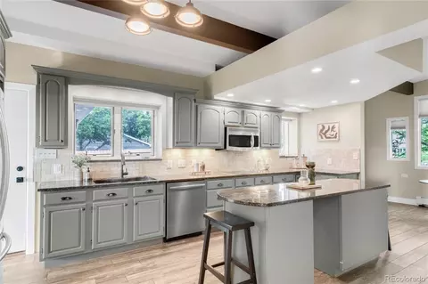 41 Skyline Dr, Lakewood, CO 80215 photo 10