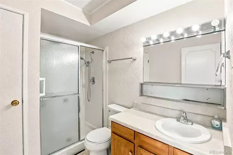 Bath - 13635 E Bates Ave #212, Aurora, CO 80014 photo 1 of 2