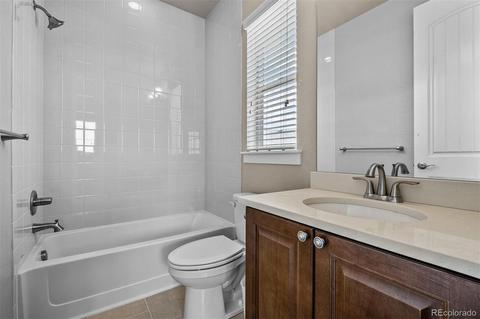 8120 S Kellerman Cir, Aurora, CO 80016 photo 34