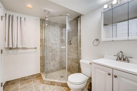 17570 E Grand Dr, Aurora, CO 80015 photo 23