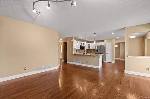 17519 E Caspian Pl, Aurora, CO 80013 photo 6