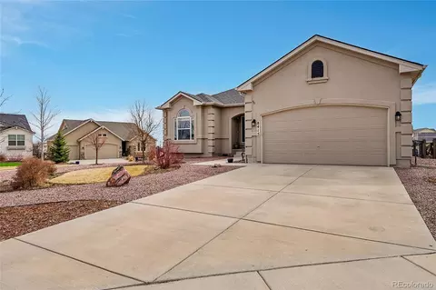 8415 Crooked Branch Ln, Colorado Springs, CO 80927
