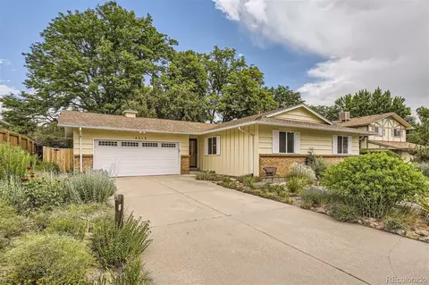 8513 W Center Ave, Lakewood, CO 80226