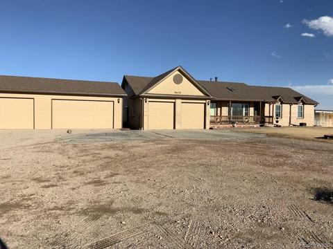 56075 E Apache Pl, Strasburg, CO 80136 photo 2