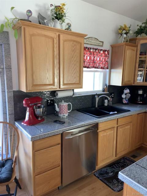56075 E Apache Pl, Strasburg, CO 80136 photo 11