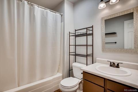 19684 E Buchanan Pl, Aurora, CO 80011 photo 17