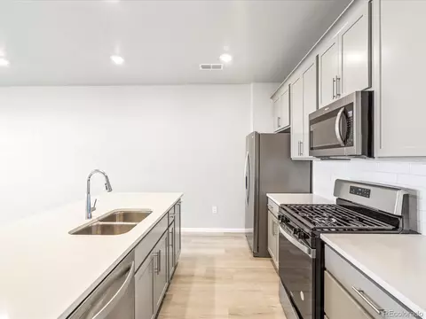 22280 E 8th Ave, Aurora, CO 80018 photo 7