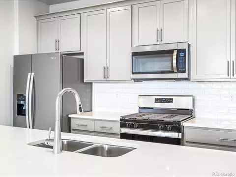 22280 E 8th Ave, Aurora, CO 80018 photo 10