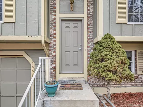 19623 E Girard Dr, Aurora, CO 80013