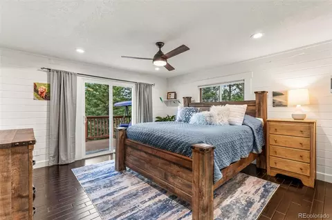 Bedroom - 24333 Bent Feather Rd, Conifer, CO 80433 photo 1 of 3