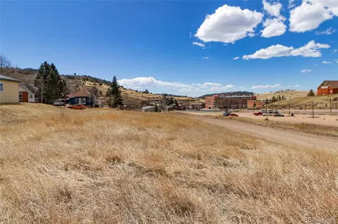 Eaton Avenue, Cripple Creek, CO 80813
