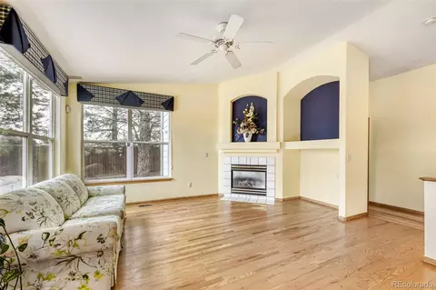Living - 18379 E Linvale Dr, Aurora, CO 80013 photo 3 of 4