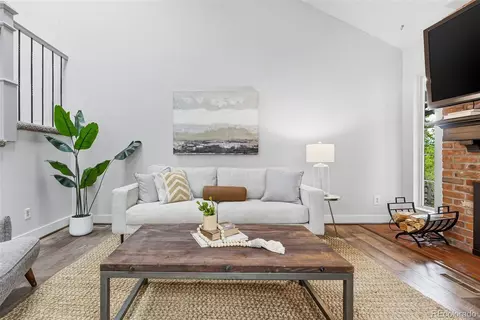 2892 W Long Cir #G, Littleton, CO 80120