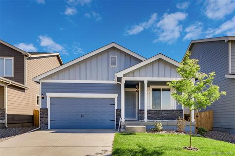 362 Spruce St, Bennett, CO 80102 photo 1