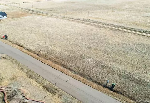 49920 Antelope Dr E, Bennett, CO 80102 photo 3