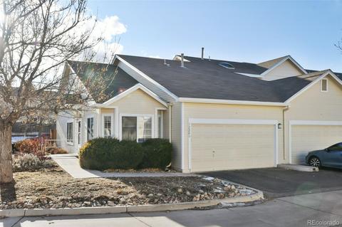 12201 E 2nd Dr, Aurora, CO 80011 photo 2
