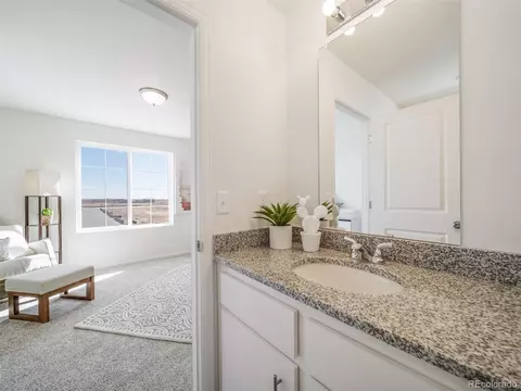 22182 E 38th Pl, Aurora, CO 80019 photo 25