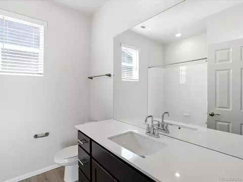 Bath - 1606 Nathan River Dr, Windsor, CO 80550 photo 4 of 4