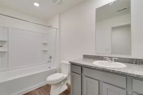 Bath - 2308 Base St, Fort Lupton, CO 80621 photo 4 of 4