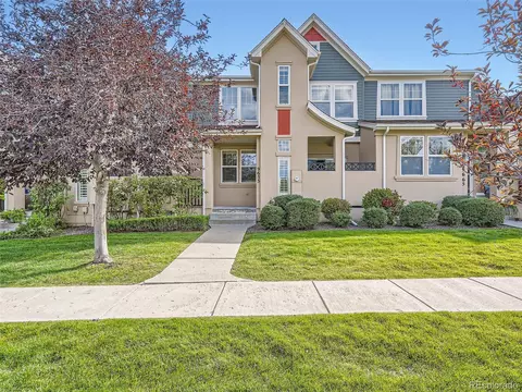 9655 W Hinsdale Pl, Littleton, CO 80128