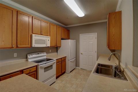 15700 E Jamison Dr #2102, Englewood, CO 80112 photo 9