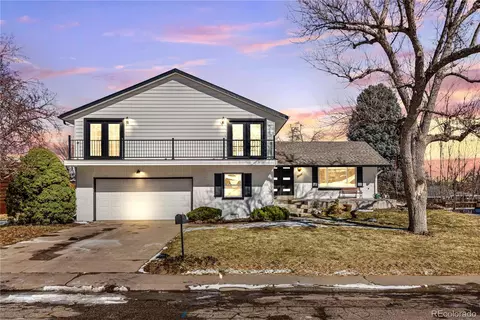 6655 W Glasgow Ave, Littleton, CO 80128