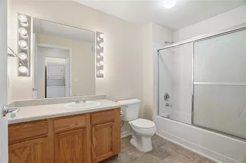 Bath - 7431 E 26th Ave #2, Denver, CO 80238 photo 1 of 1