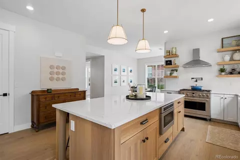Kitchen - 8367 W 68th Ln, Arvada, CO 80004 photo 3 of 4