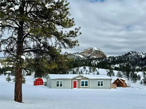 690 Hackamore Dr, Florissant, CO 80816