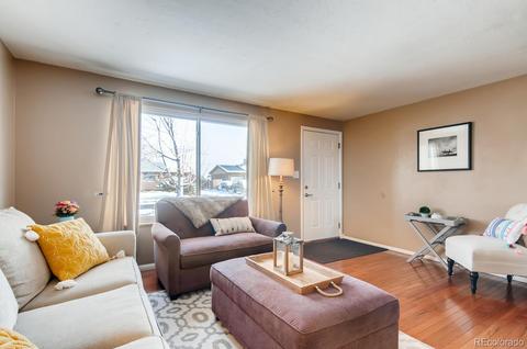 3237 Carson St, Aurora, CO 80011 photo 4