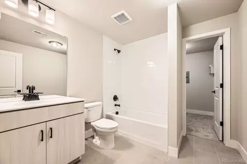 6917 Kendrick Ln, Arvada, CO 80007 photo 9