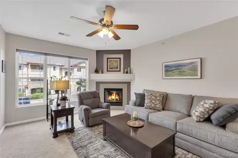 9557 W San Juan Cir #201, Littleton, CO 80128