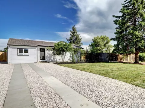 880 S Tejon St, Denver, CO 80223