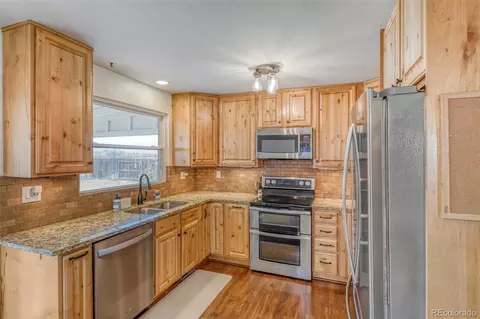 Kitchen - 14863 E Colgate Dr, Aurora, CO 80014 photo 1 of 4