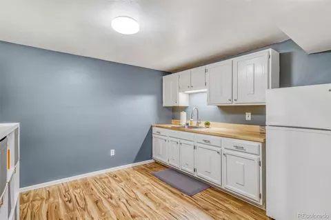 Kitchen - 14863 E Colgate Dr, Aurora, CO 80014 photo 4 of 4
