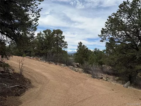 672 Coyote Run Trl, Canon City, CO 81223