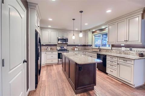 16701 E Berry Ln, Centennial, CO 80015 photo 9