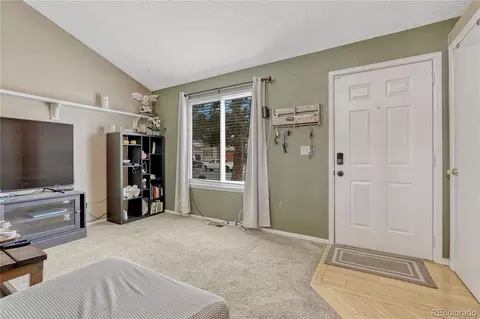 Entry Way - 17988 E Bethany Pl, Aurora, CO 80013 photo 2 of 2
