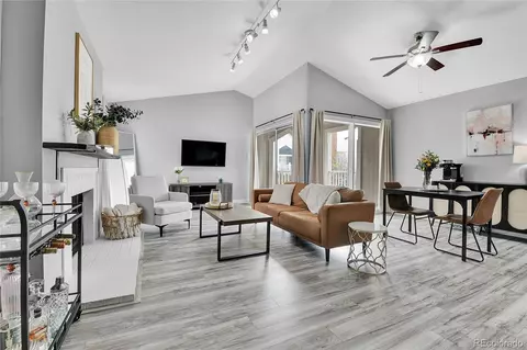 3331 S Monaco Pkwy #C, Denver, CO 80222