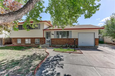 710 S Macon Way, Aurora, CO 80012
