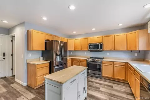 Kitchen - 15152 E 117th Pl, Brighton, CO 80603 photo 2 of 3