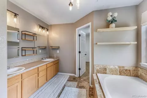 Bath - 15152 E 117th Pl, Brighton, CO 80603 photo 2 of 6