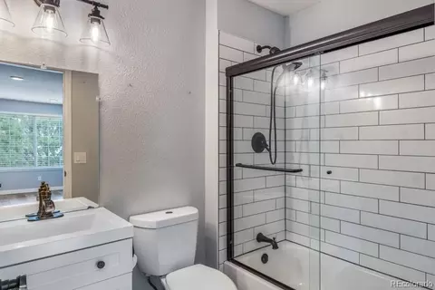Bath - 15152 E 117th Pl, Brighton, CO 80603 photo 5 of 6