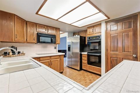 7909 S Monaco Ct, Centennial, CO 80112 photo 14