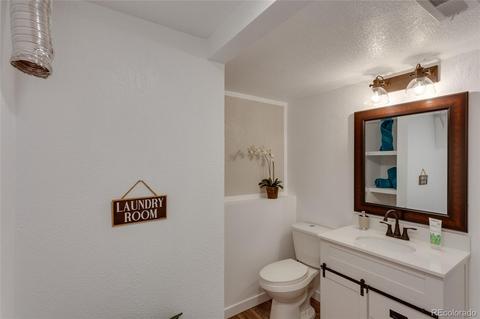 4320 Eugene Way, Denver, CO 80239 photo 21