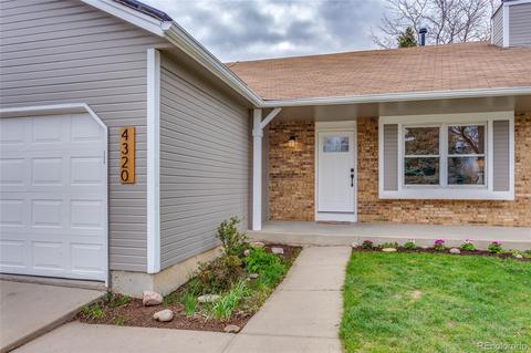4320 Eugene Way, Denver, CO 80239 photo 1