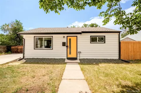 965 Lima St, Aurora, CO 80010