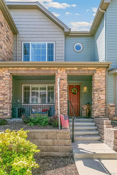 568 E Dry Creek Pl, Littleton, CO 80122