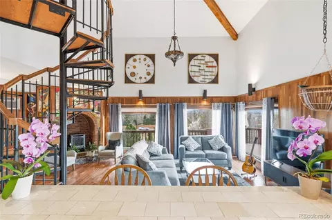Living - 9655 Morrison Rd, Lakewood, CO 80227 photo 5 of 7