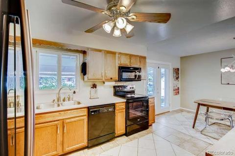6489 Iris Way, Arvada, CO 80004 photo 10